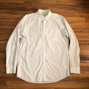 Never worn Uniqlo men’s long sleeve button down shirt white black dots large